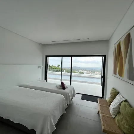 וילה Villagoldra - Luxury And Family Goldra de Baixo