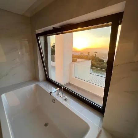 Villagoldra - Luxury And Family