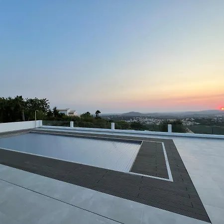 Βίλα Villagoldra - Luxury And Family