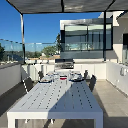 Villagoldra - Luxury And Family Вилла *